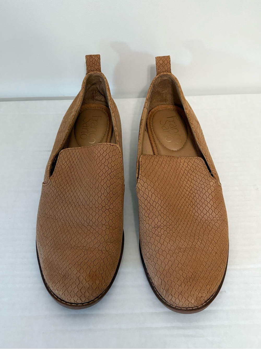 Franco Sarto Tan Snake Print Leather Loafers Retro Preppy Minimalist Flats Sz 6